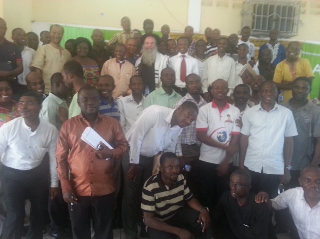 ../previews/037-AFRIKA-1-2013 475.jpg.medium.jpeg