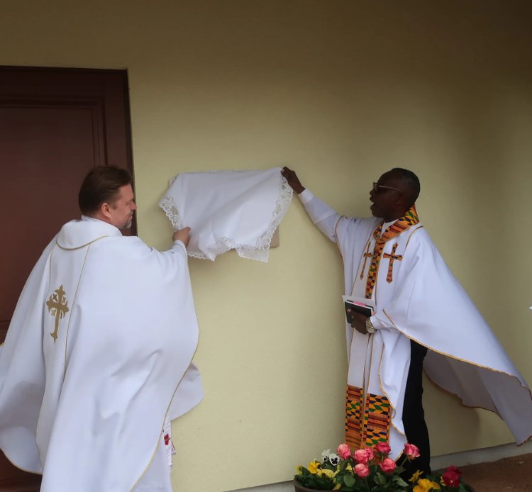 ../previews/005-02-09 23-57-31.png.medium.jpeg